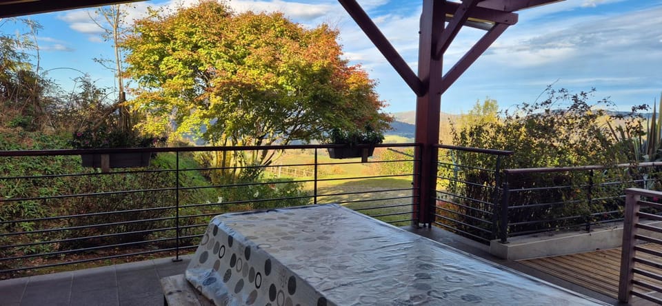 Natural landscape, BBQ facilities, Garden, View (from property/room), Mountain view, Mountain view, Parking