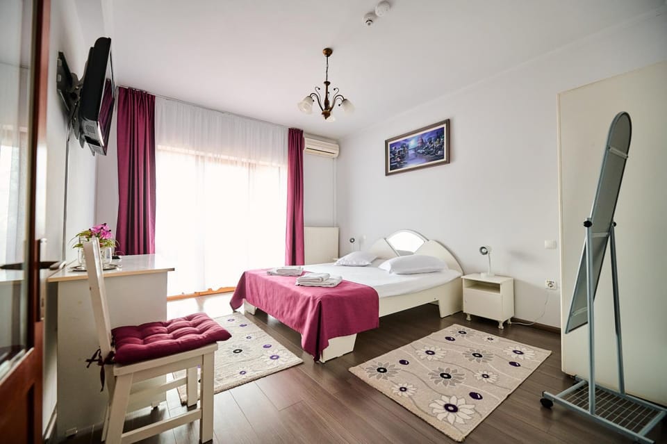 Pensiunea Kenza Bed and Breakfast in Romania