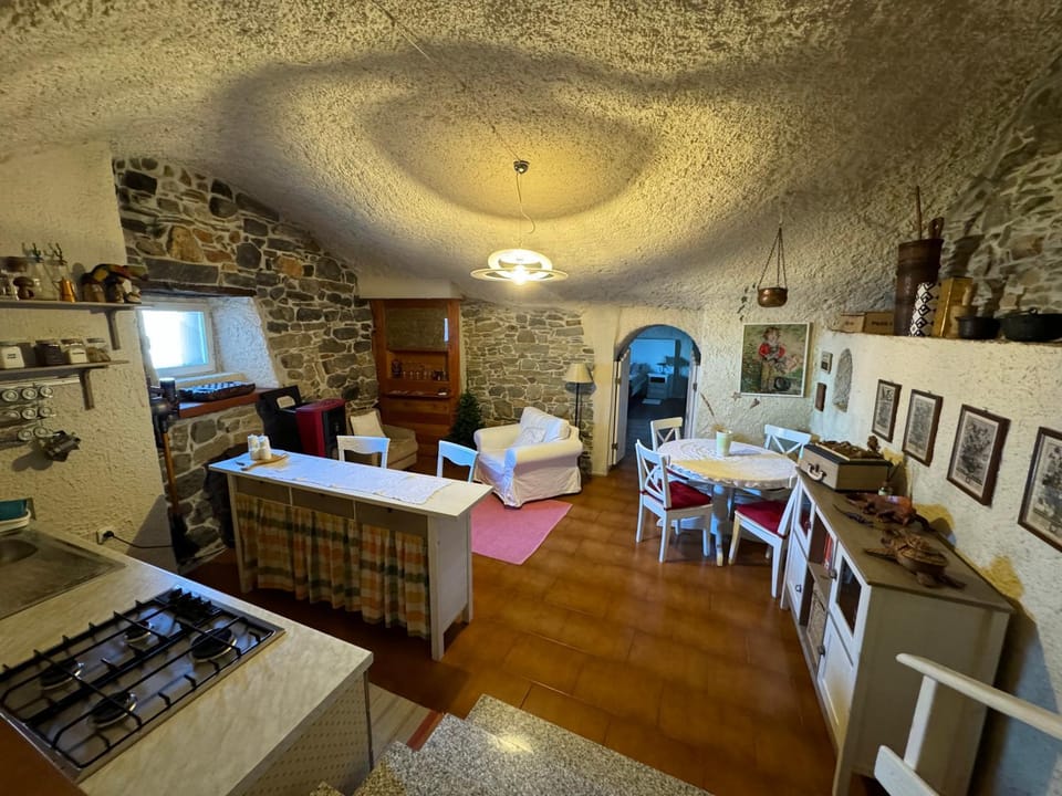 Appartamento immerso nel cuore del parco dell Adamello Apartment in Province of Brescia