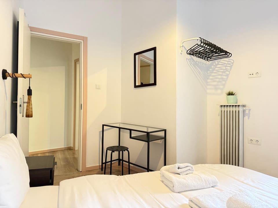 B&B Boutique Two Bedrooms Apartments Apartment in Athens