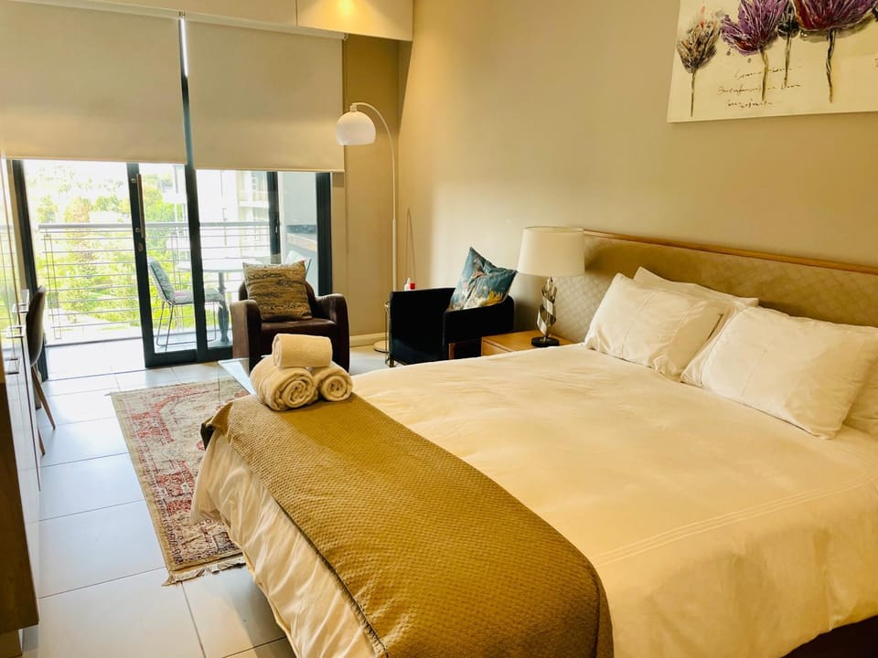 Menlyn Maine Trilogy Hotel Hotel in Pretoria