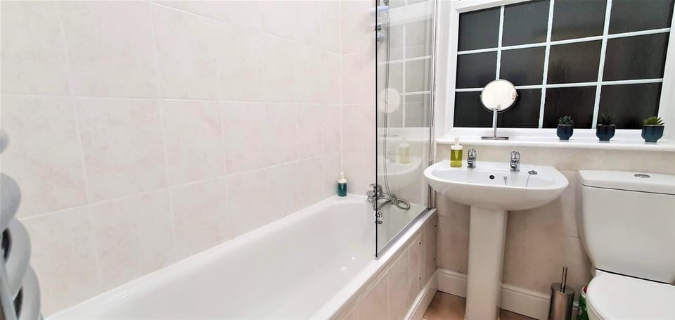 Toilet, Bathroom, Bath