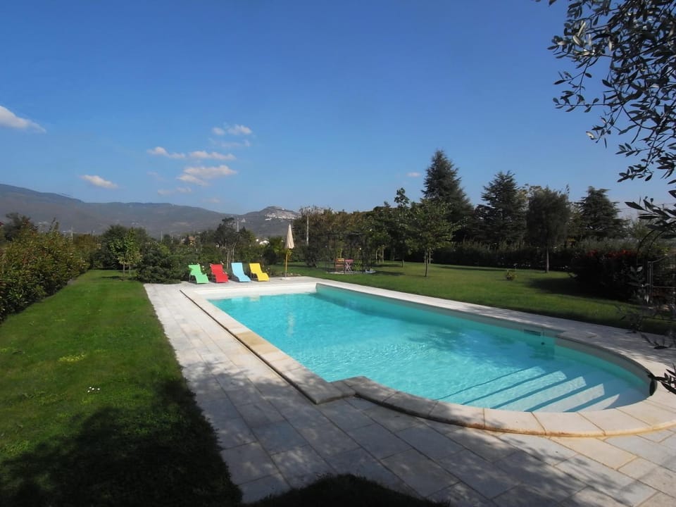 Garden, Swimming pool, Swimming pool