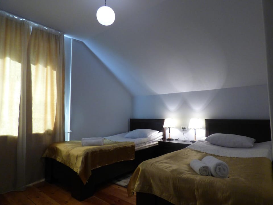 Bed, Photo of the whole room