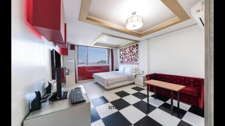 Yeosu Beach Hotel Hotel in South Korea