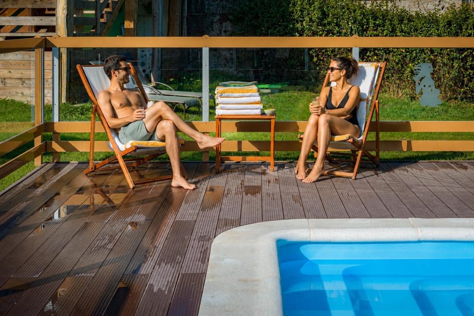 Day, Garden, Swimming pool, Sunset, sunbed, towels