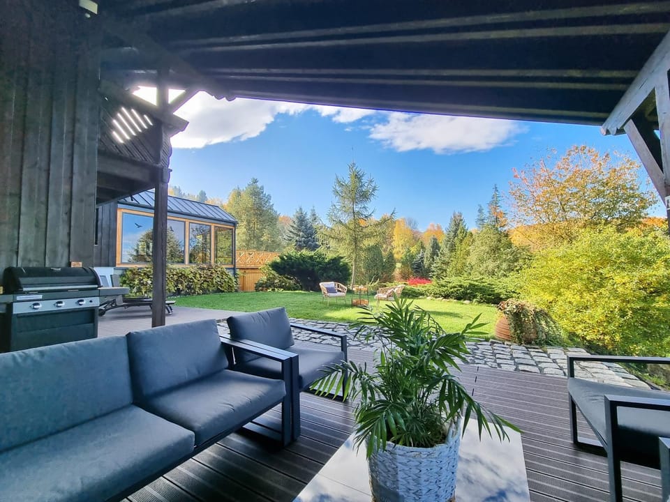 BBQ facilities, Garden, Balcony/Terrace