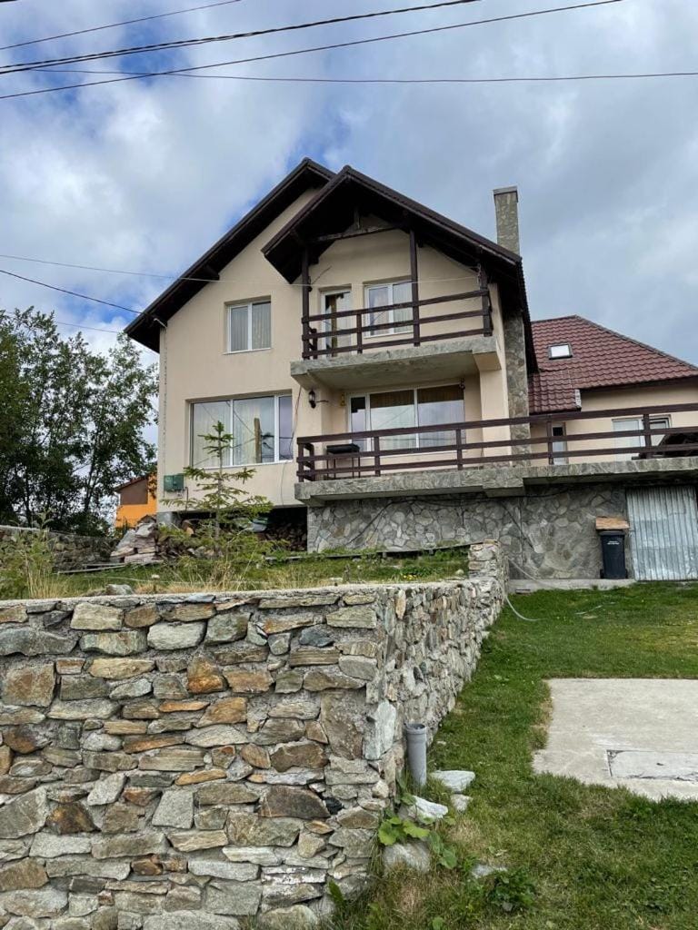 La Felinare Ranca House in Romania