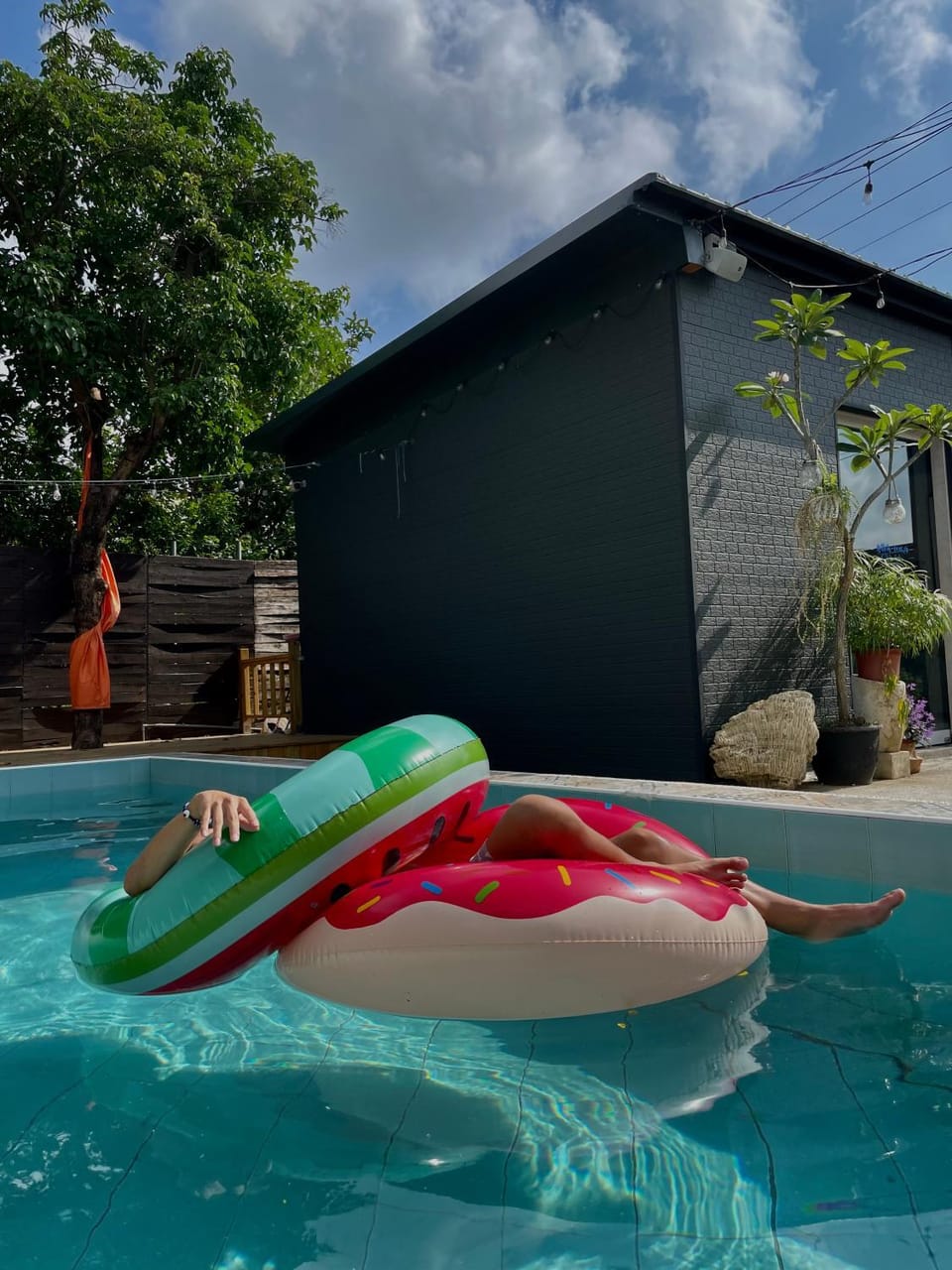 Swimming pool