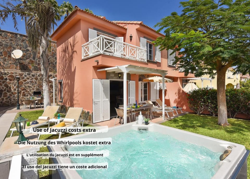 Facade/entrance, Garden, Hot Tub, Solarium