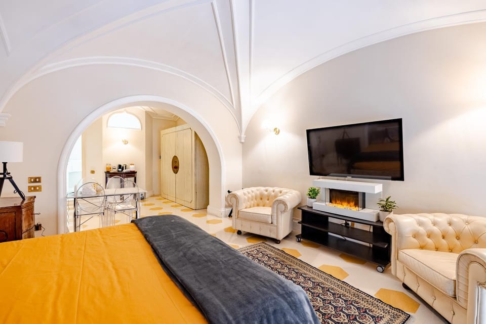Property building, Living room