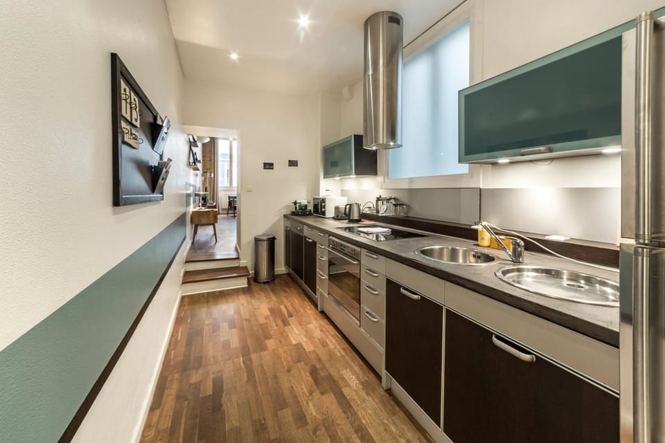 All in Lyon | Grand appartement central à Lyon Apartment in Lyon