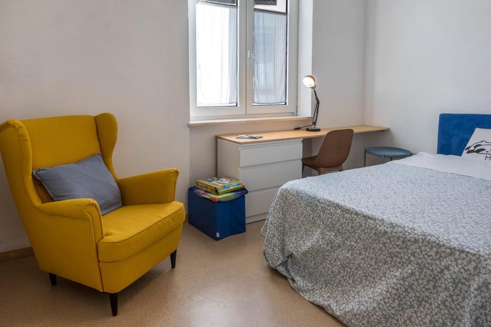Living room, Bedroom