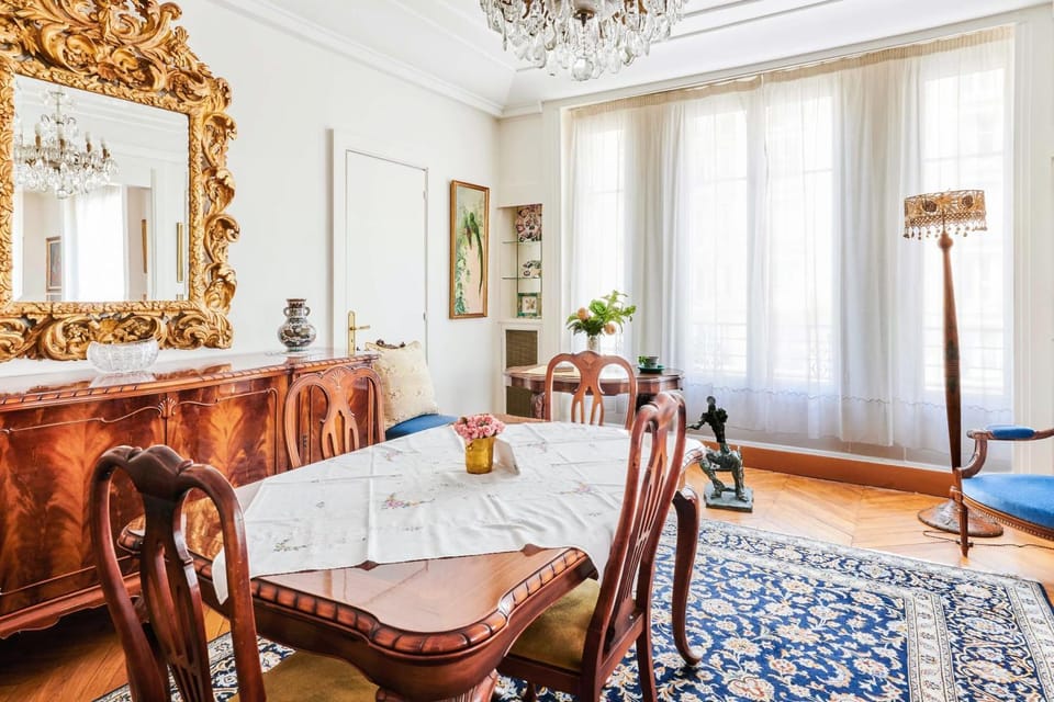 Appartement Carpette - Welkeys Apartment in Paris