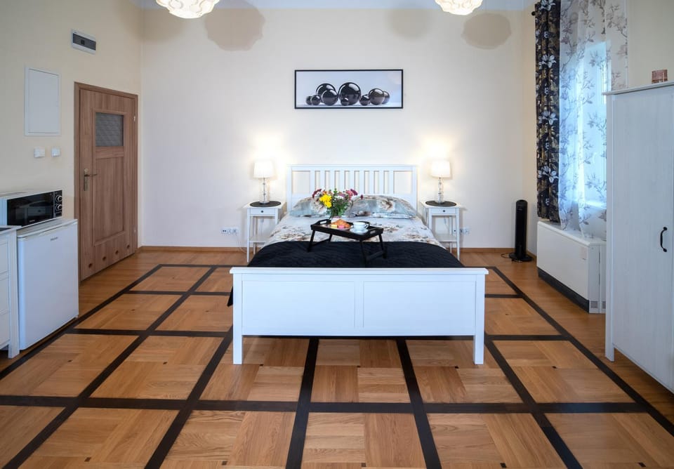 Apartament Moments Stare Miasto Style and Comfort Netflix Apartment in Krakow