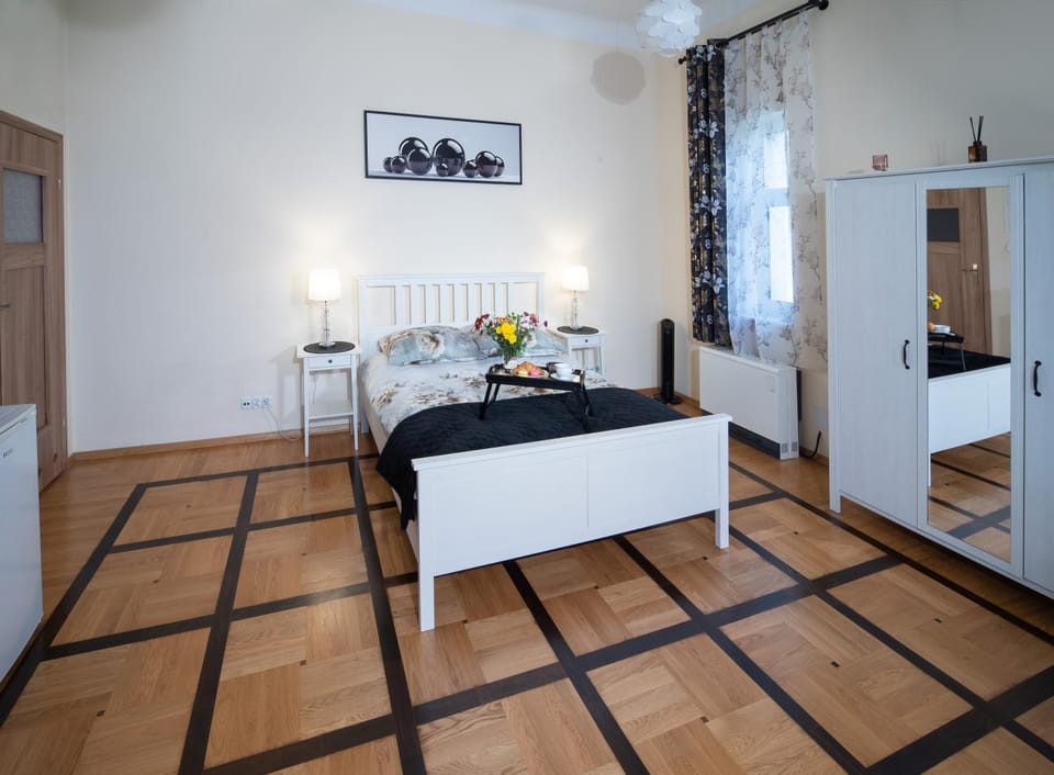 Apartament Moments Stare Miasto Style and Comfort Netflix Apartment in Krakow
