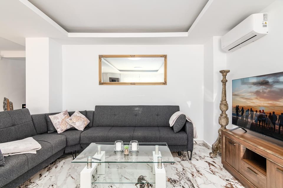 TV and multimedia, Living room, air conditioner
