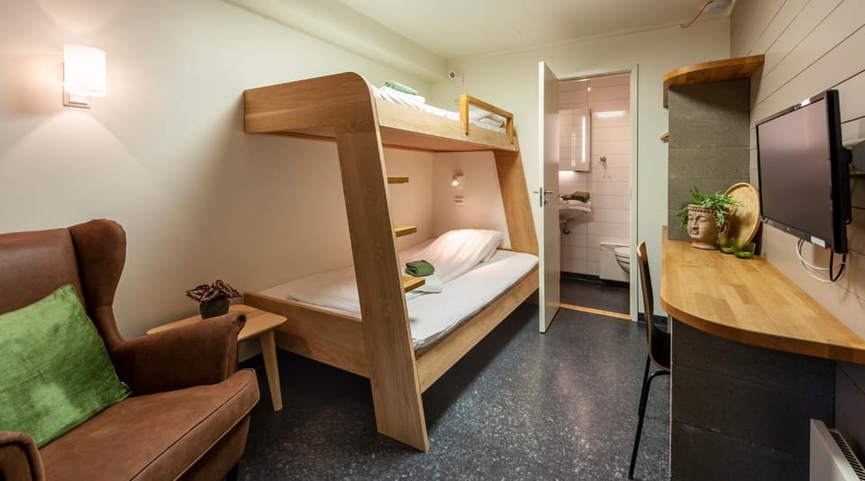Bed, Seating area, Bedroom