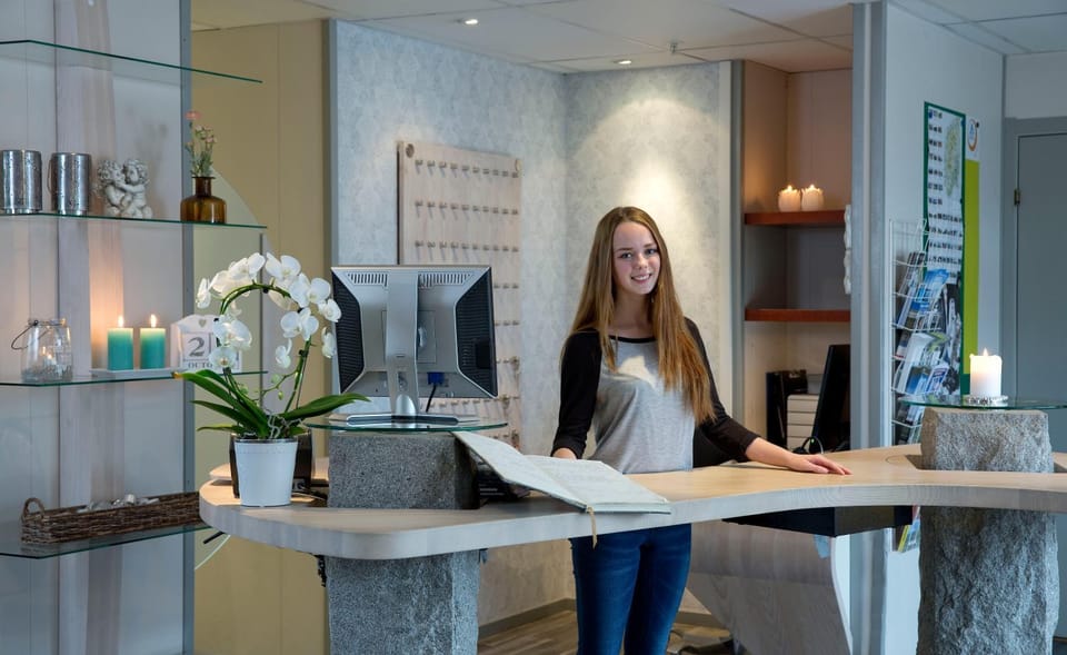 Staff, Lobby or reception