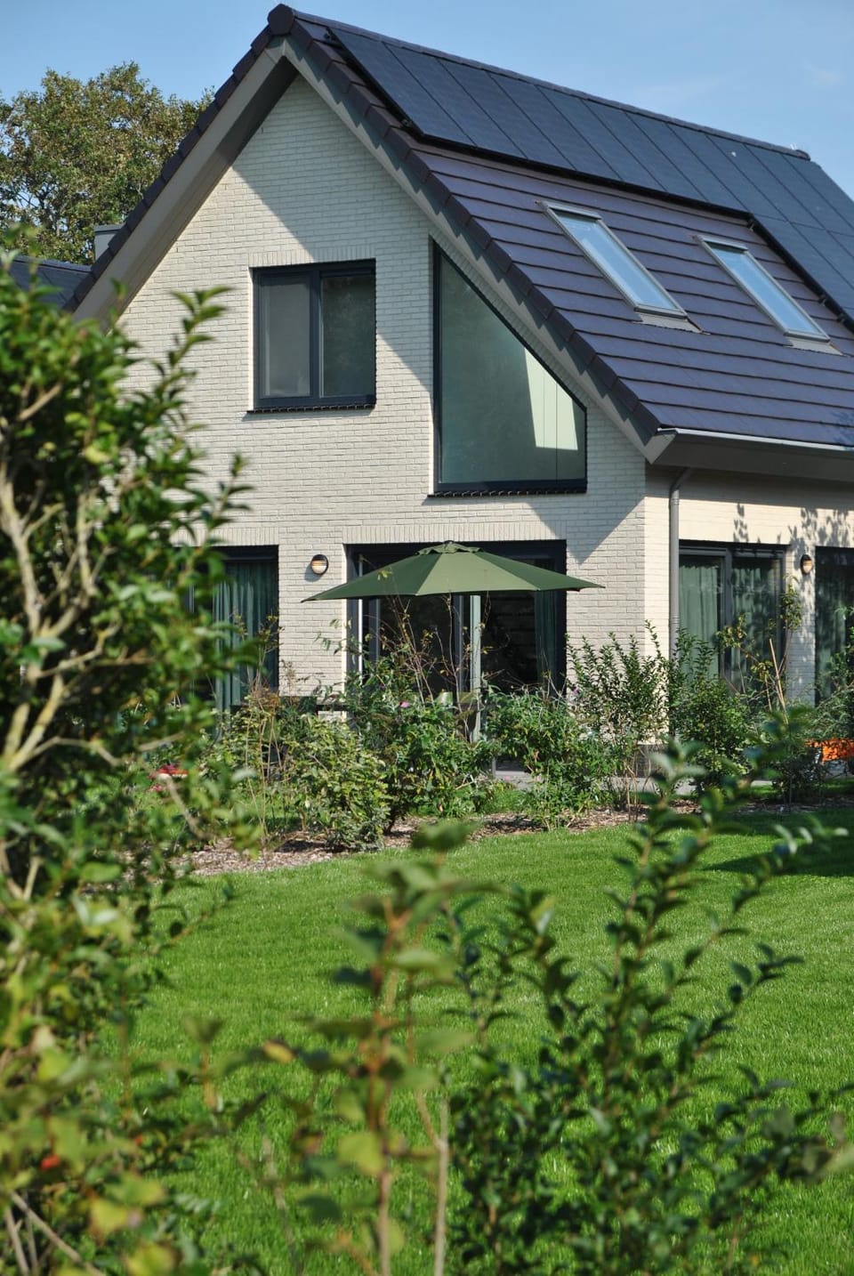 Property building, Garden