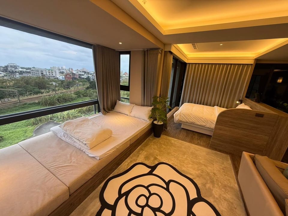 光嶼海溫泉海景無邊際泳池豪華套房 Apartment hotel in Taiwan, Province of China