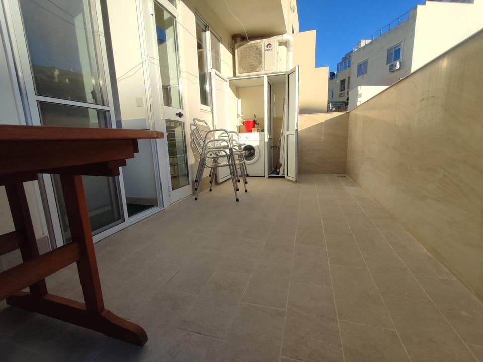 Patio, Balcony/Terrace