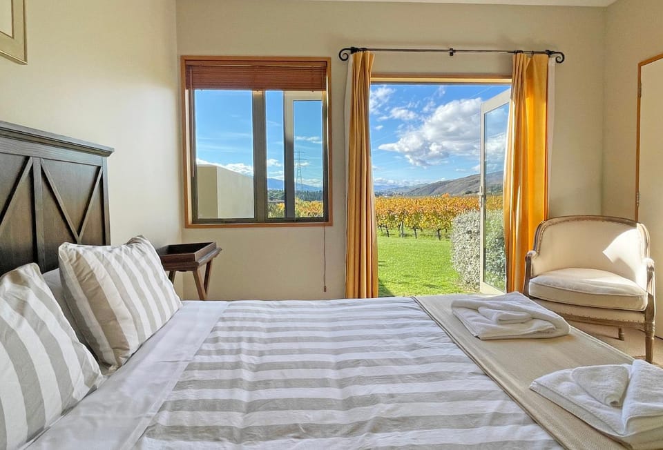 Natural landscape, Bedroom