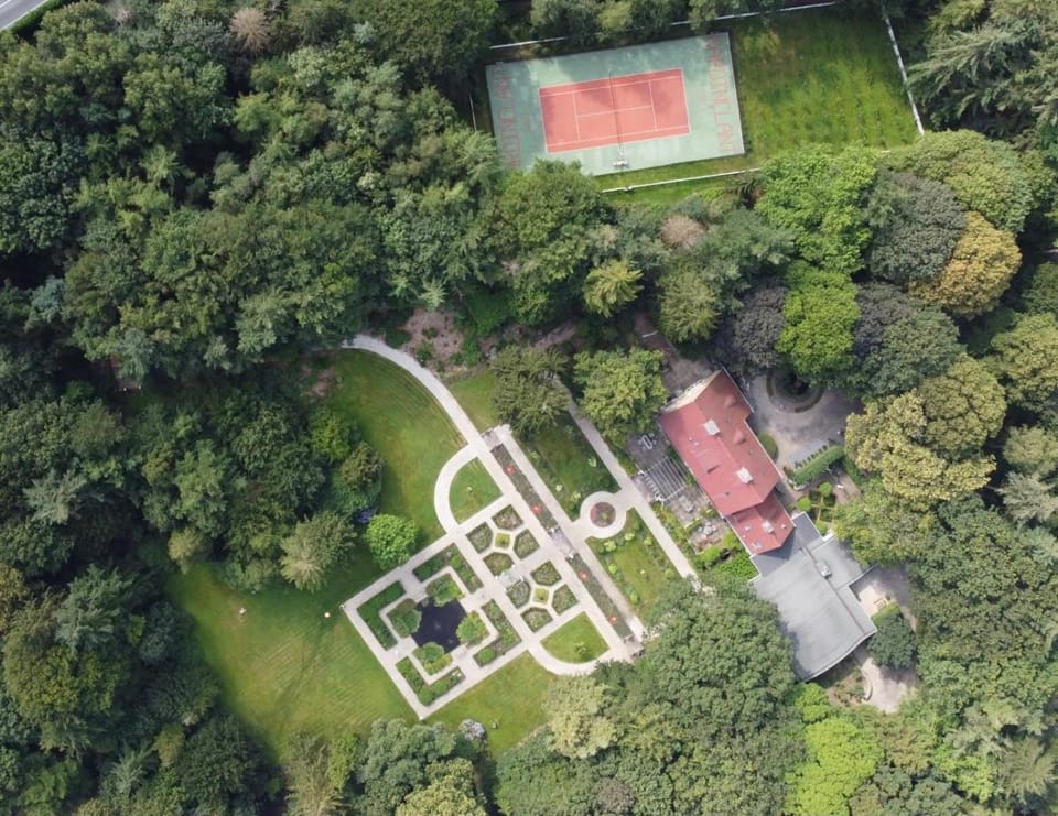 Spring, Day, Natural landscape, Bird's eye view, Garden, Garden, Tennis court, Garden view