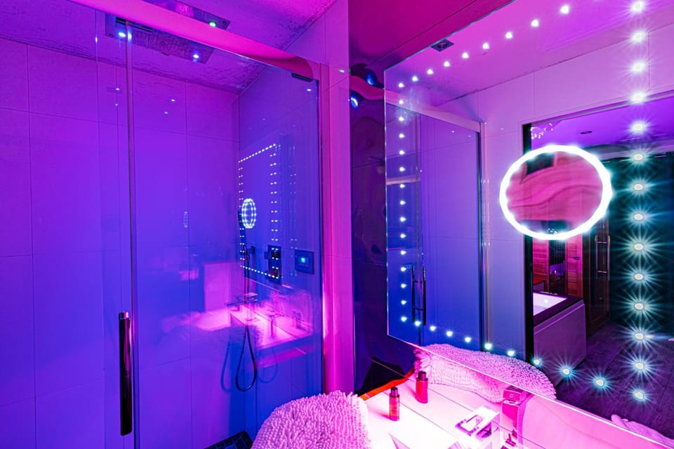 Bathroom, City view