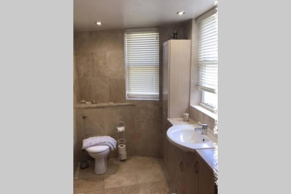 North Lea charming cottage in stunning Staithes House in High Street