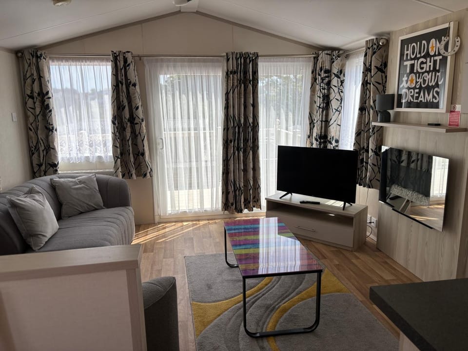 Hoburne B23 Apartment in Paignton