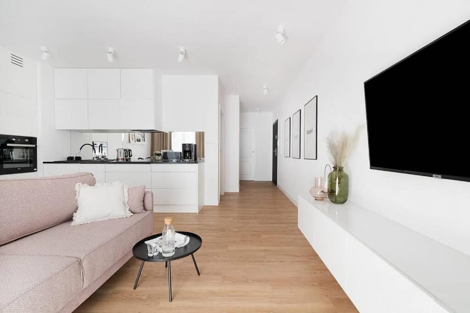 Easy Rent Apartments - Centrum 2 Krakowskie Przedmieście, 24h Check-in Apartment in Masovian Voivodeship