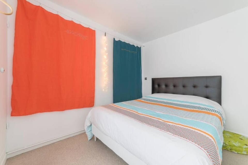 le Gabut vue port Apartment in La Rochelle