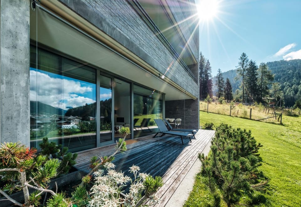 Garden, Balcony/Terrace