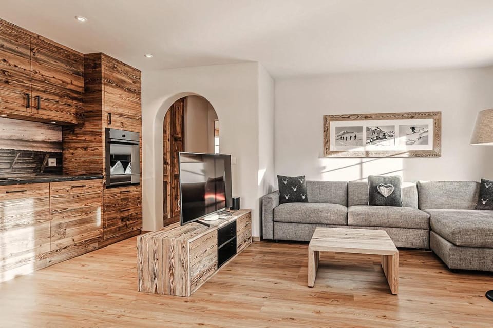 Living room, kitchen