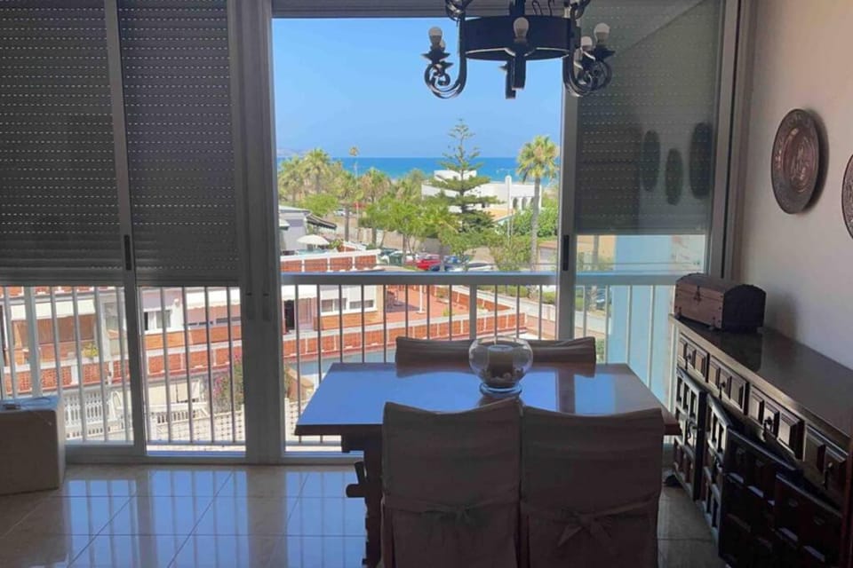 Appartement "Los Pinos" vue sur mer imprenable Apartment in Valencian Community