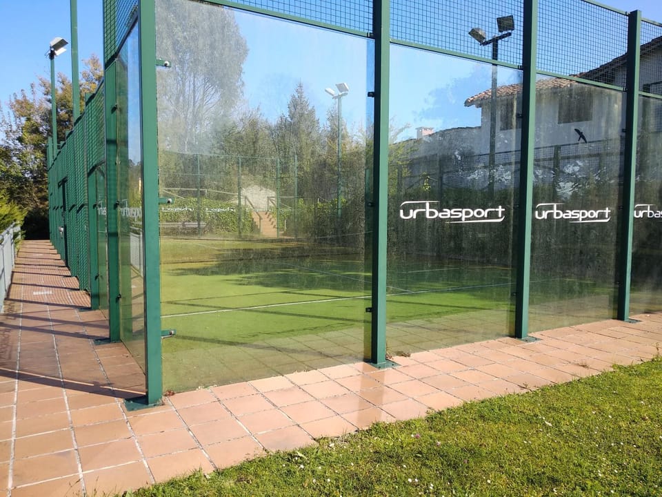 Tennis court
