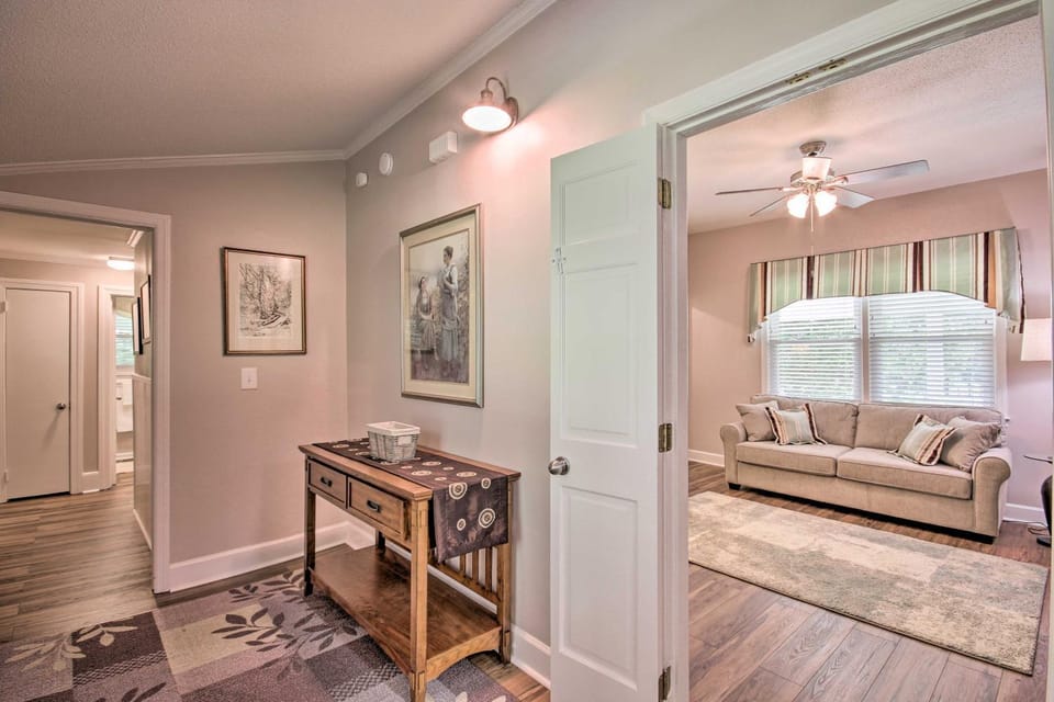 Family Home w/ Fire Pit, 2 Mi to Lake Access House in South Carolina