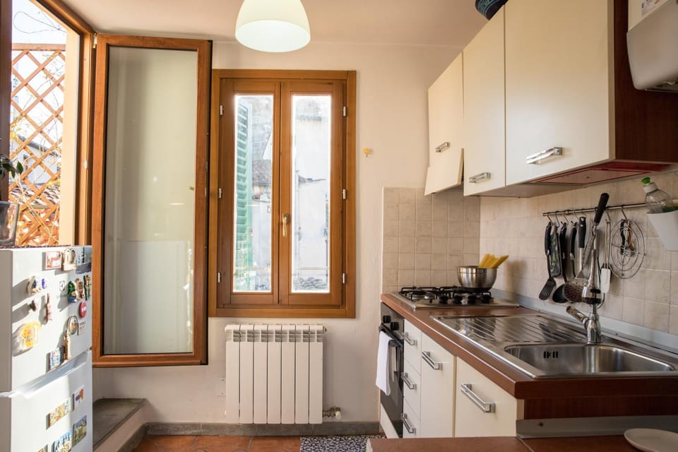 Balcony/Terrace, Kitchen or kitchenette, Communal kitchen, pet friendly, stove