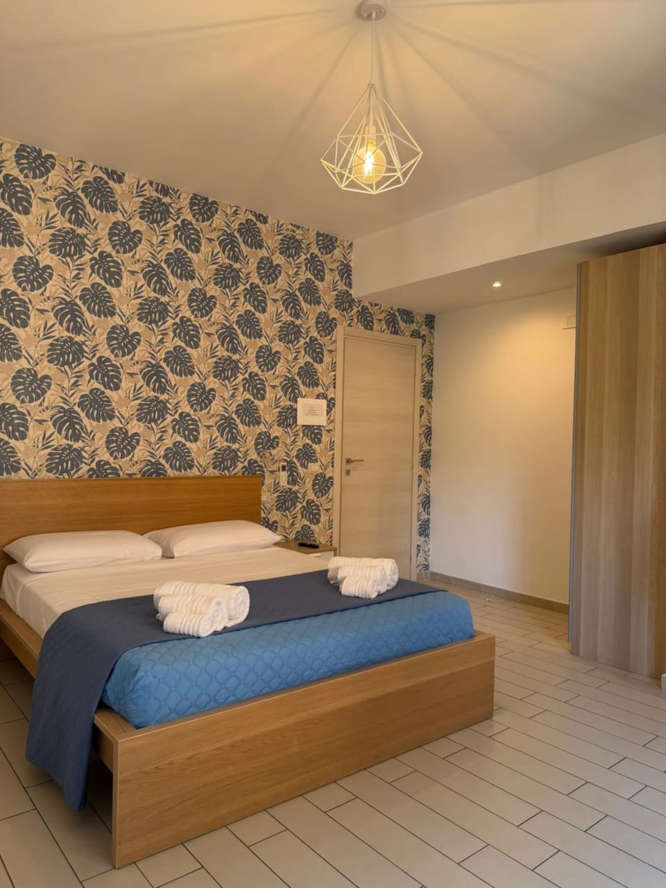 Walk Rooms Bed and Breakfast in Naples