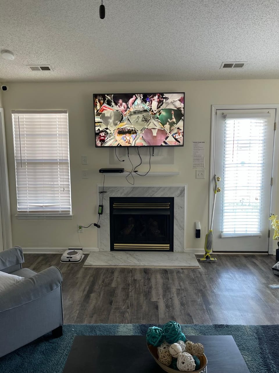 Hakuna Matata Hostel Shared Room Vacation rental in Charlotte