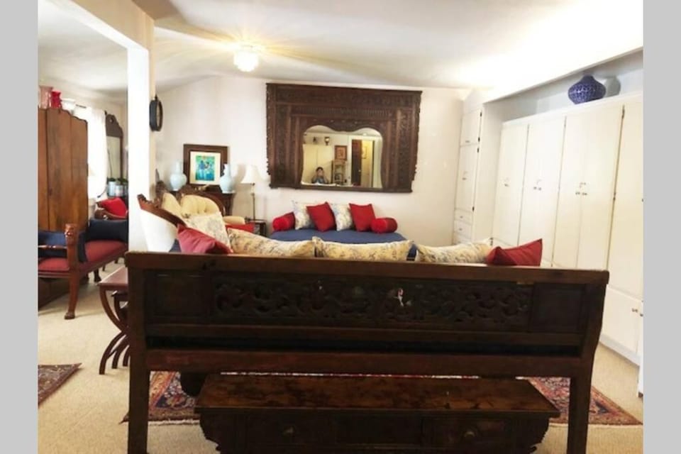 Elegant Spacious Private Studio ~ Upscale Berkeley Apartment in Berkeley