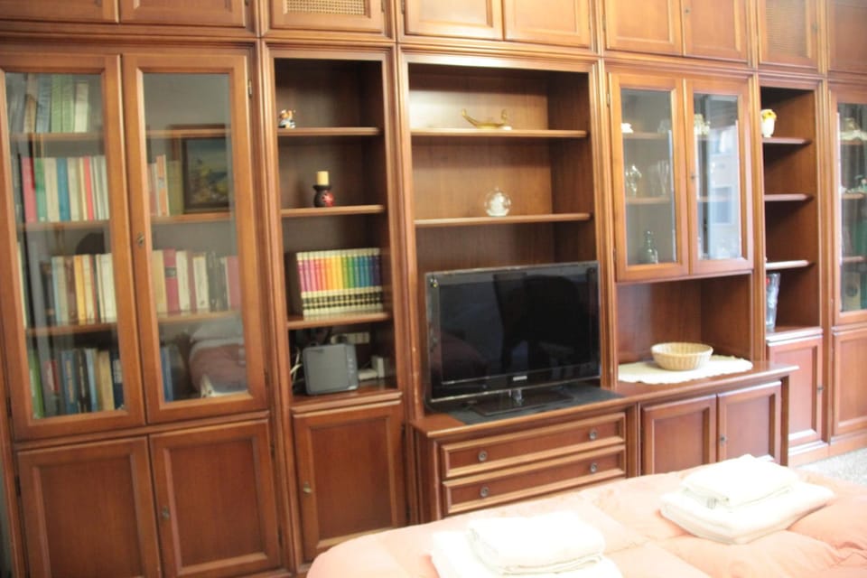 TV and multimedia, Lounge or bar