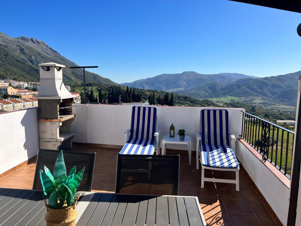 Mirador de Tajos House in Costa del Sol