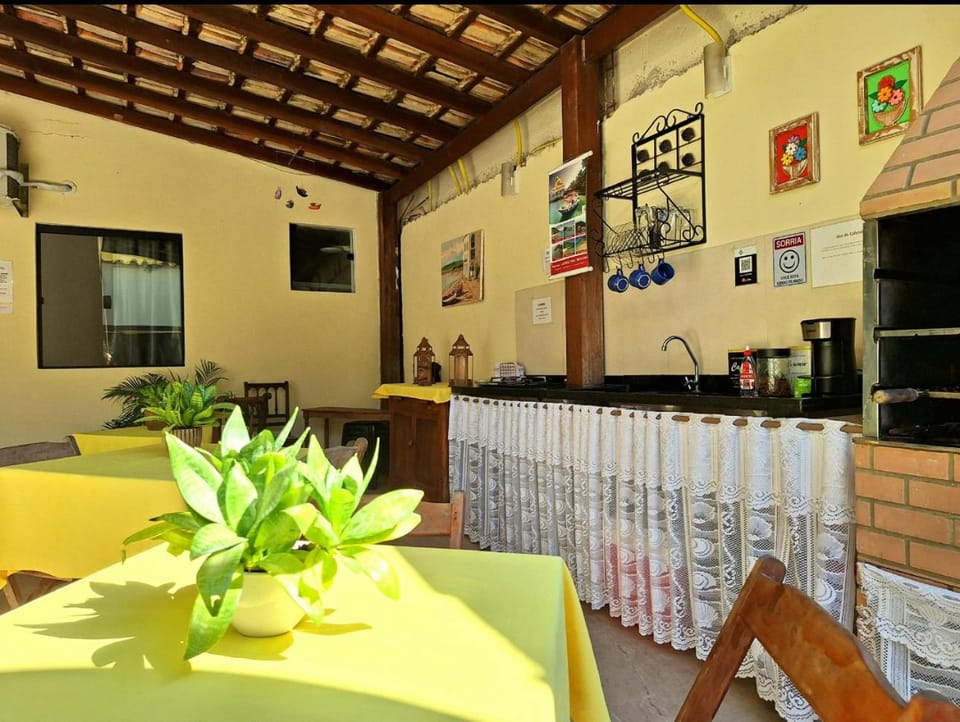 Restaurant/places to eat, Seating area