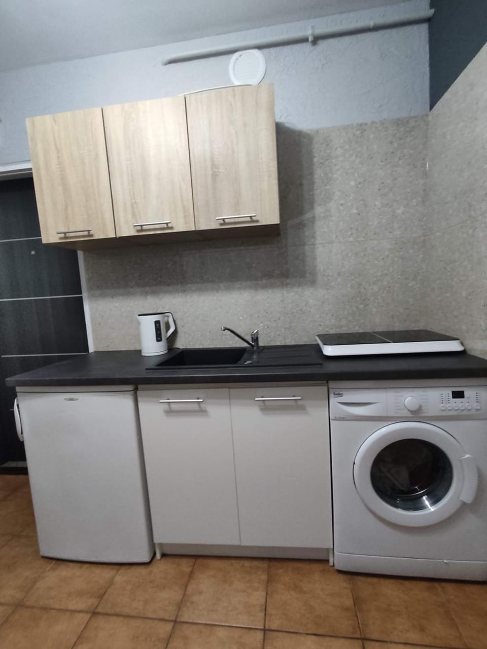Communal kitchen, stove, washing machine