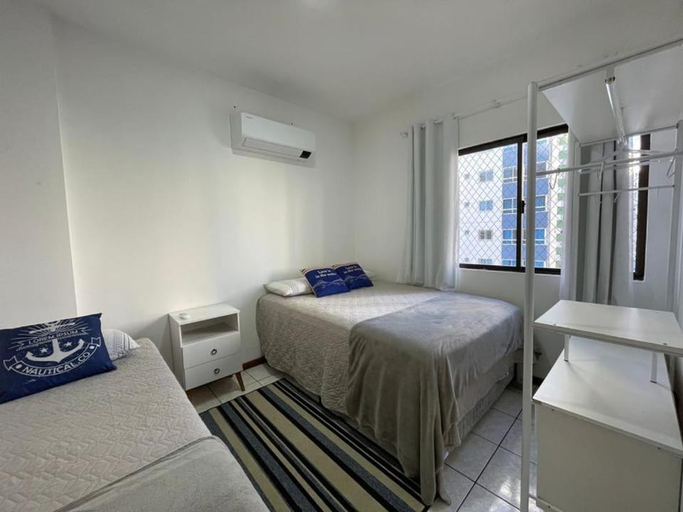 Aconchegante apartamento no centro em Balneário Camboriú SC Apartment in Camboriú