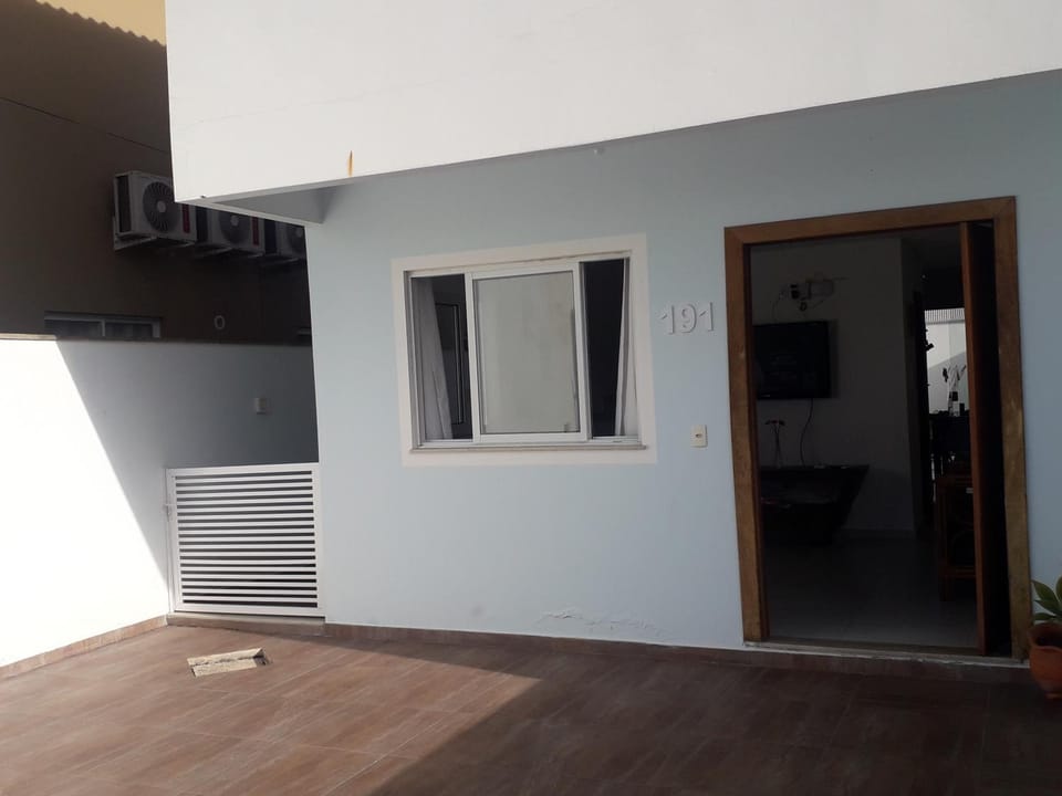 Praia do Sonho House in Florianopolis