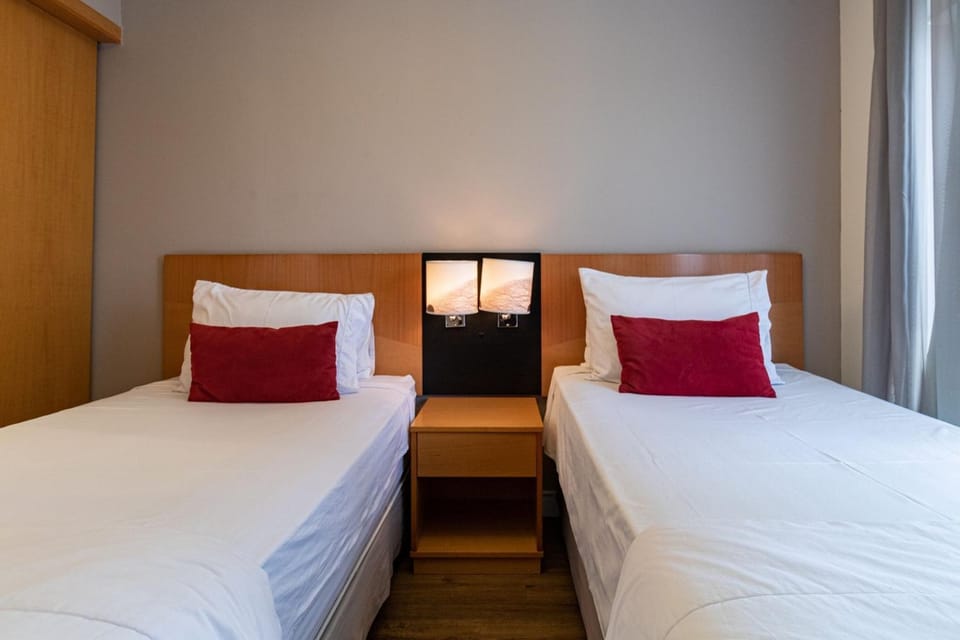 View (from property/room), Photo of the whole room, Bedroom