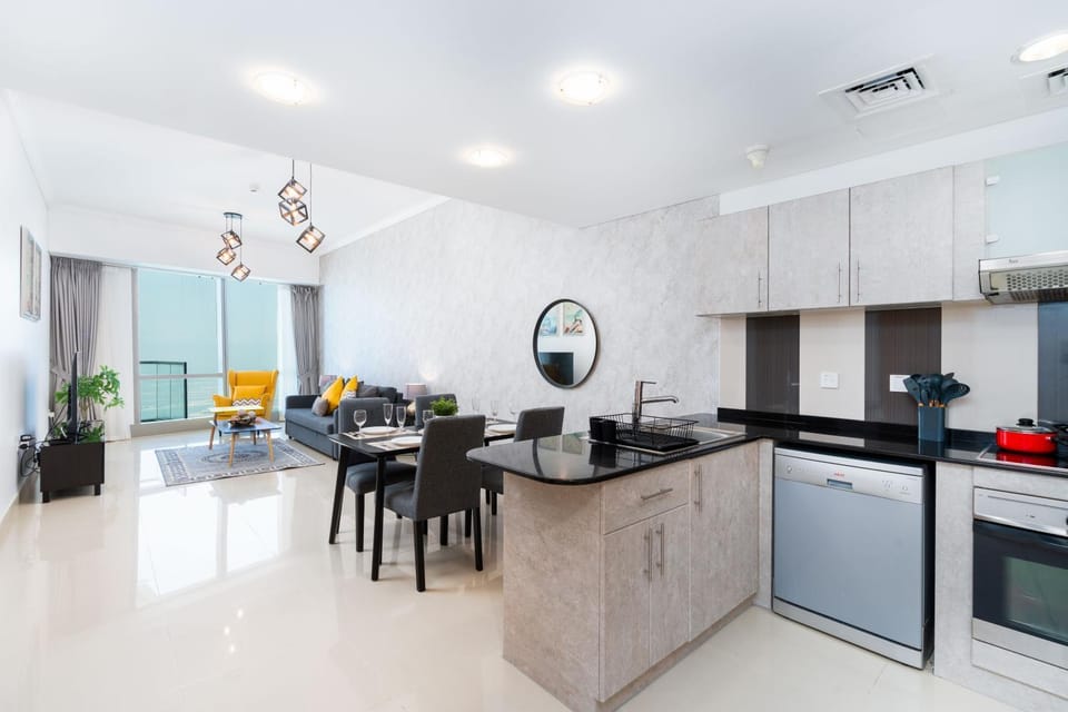 Kitchen or kitchenette, Living room